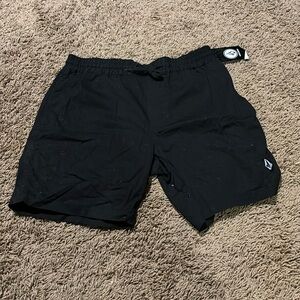 BRAND NEW with tags Men’s Black Volcom Shorts | Size S